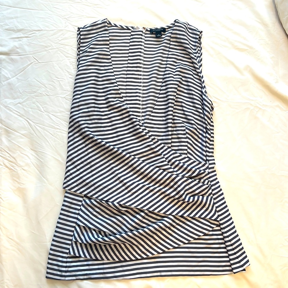 Ann Taylor draped striped top - size 2 - see description